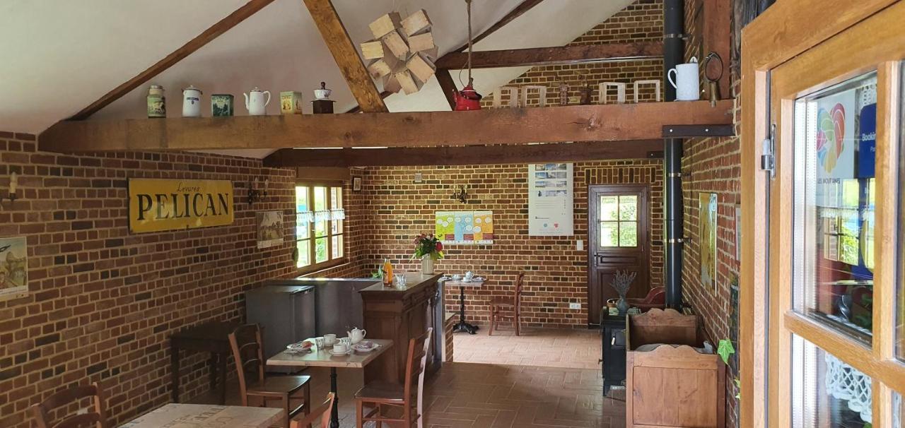 Bed and Breakfast Les Mout'Anes Saint-Hilaire-sur-Helpe Exterior foto